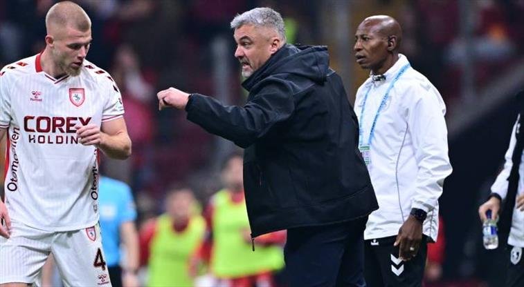 Thomas Reis: “Büyük bir skandal olarak değerlendiriyorum”